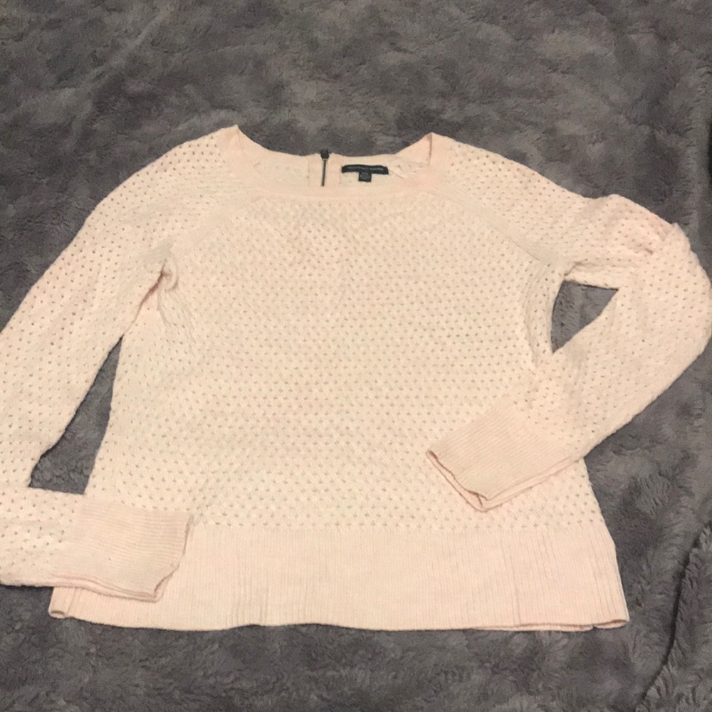 American Eagle size M sweater